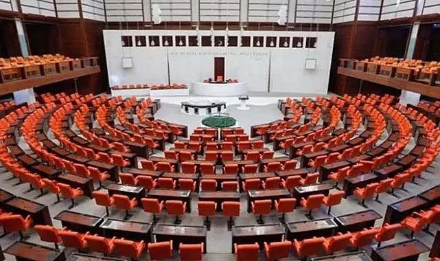 Dilipak’tan çarpıcı iddia! 40 kadar milletvekilinin diploması şaibeliymiş!