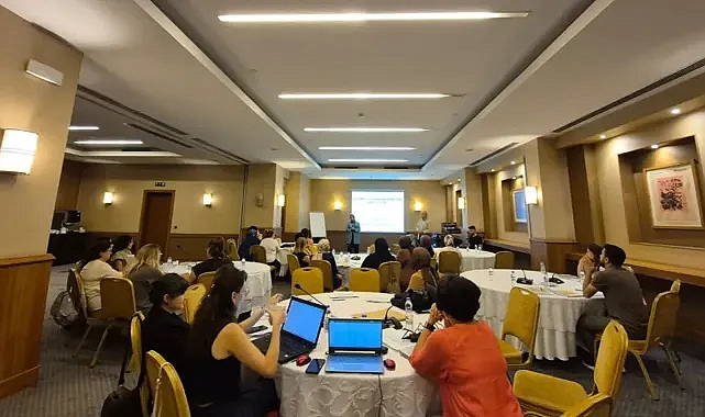 ‘Komşu Anne’ nedir? Pilot illerde eğitimler sürüyor