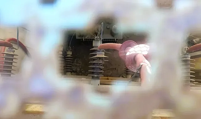 Şanlıurfa’da Izgaralarla Gizlenen Kaçak Trafo Yakalandı : Kaçak Trafo Yapay Zekadan Kaçamadı