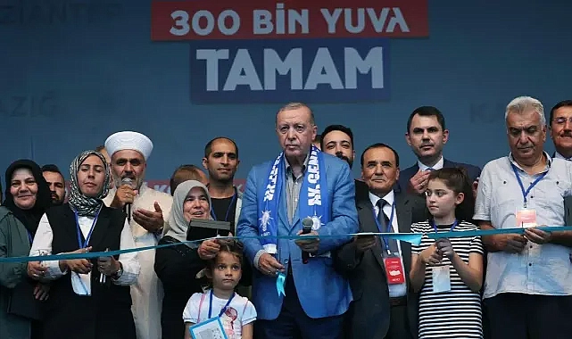 Deprem vurmuştu! Konutlar teslim ediliyor