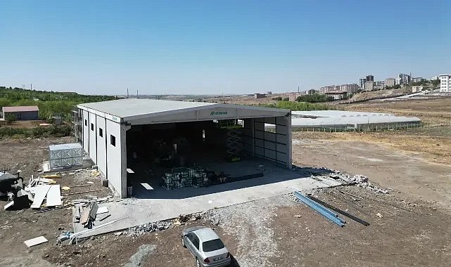 Siverek’te Salça Fabrikasının Yapımı Devam Ediyor