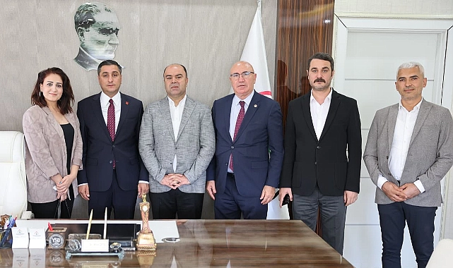 CHP Heyetinden Karaköprü Belediye Başkanı Nihat Çiftçi’ye Ziyaret