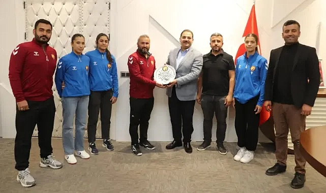 Güneşin Çocukları Başkan Canpolat ile görüştü!