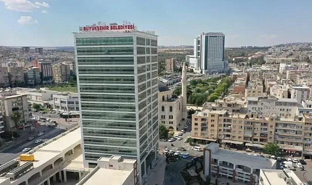 Şanlıurfa Büyükşehir Belediyesi’nde görev değişikliği!