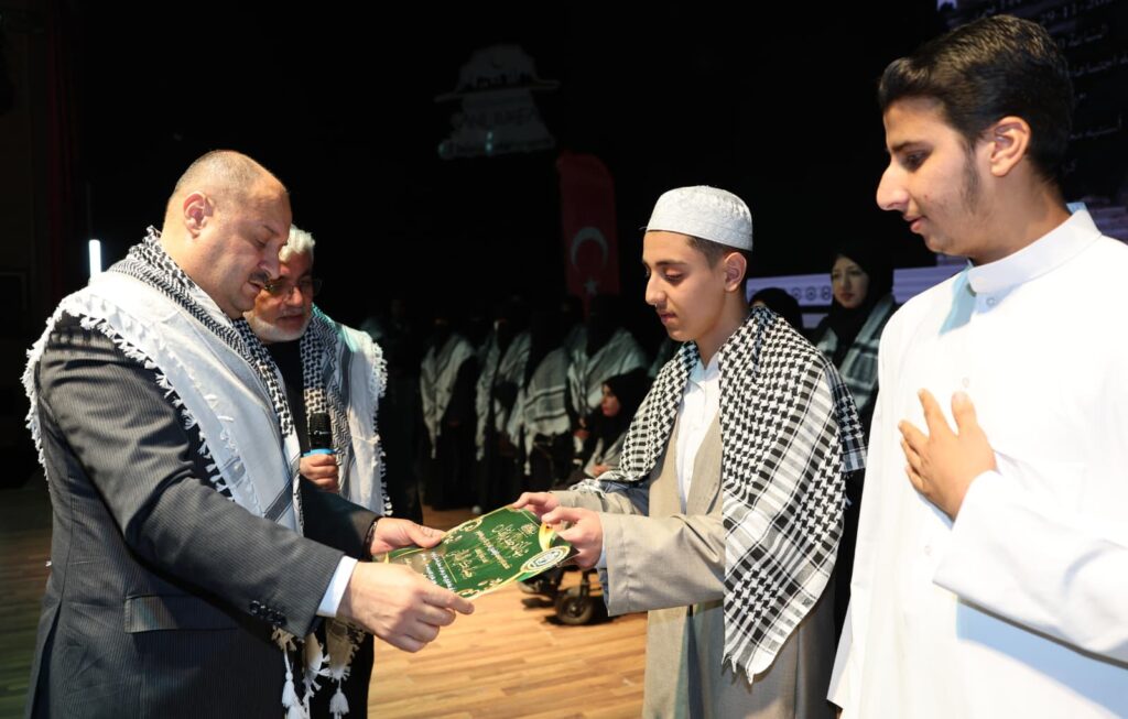 ŞANLIURFA’DA 100 MUHACİR TALEBEYE İCAZET VERİLDİ