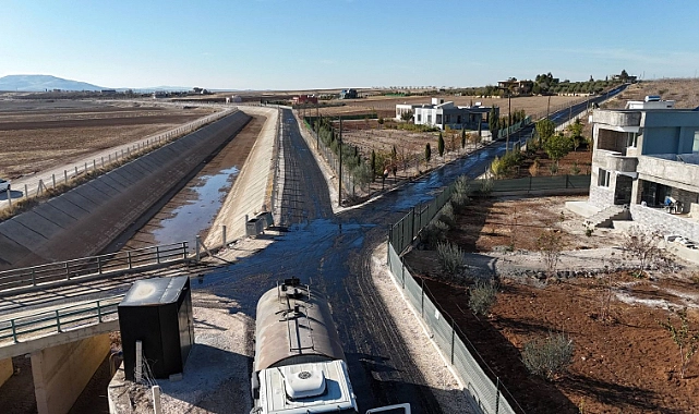 Karaköprü Kırsalında Kış Öncesi Yollar Yenileniyor