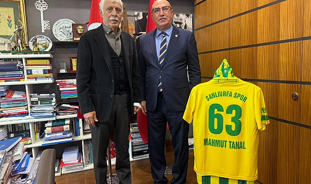 Sabahattin Cevheri’den Mahmut Tanal’a Ziyaret