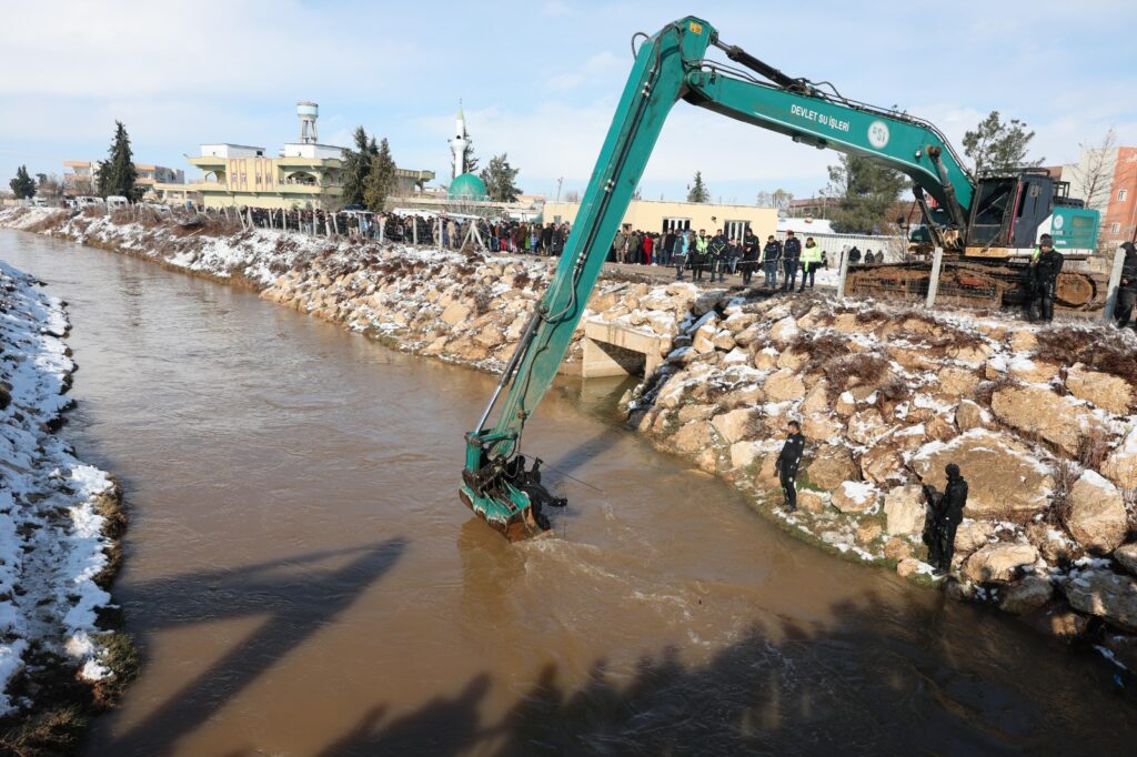 VALİ ŞILDAK ACI HABERİ PAYLAŞTI