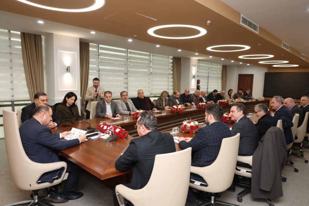 BAŞKAN GÜLPINAR, TİMBİR HEYETİNİ AĞIRLADI