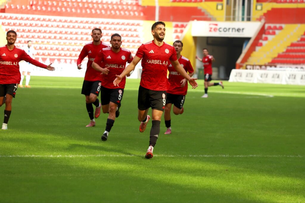 KARAKÖPRÜ BELEDİYESPORDAN DEPLASMANDA ALTIN DEĞERİNDE GALİBİYET