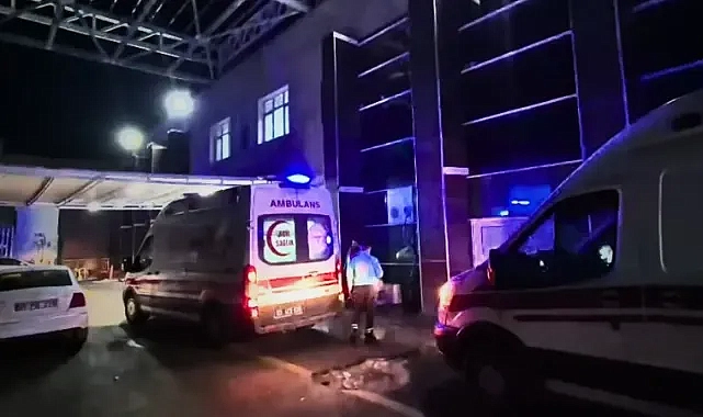 Urfa’da çok sayıda şahıs zehirlendi!Gece saatlerinde Akçakale ilçesinde meydana gelen olayda iddiaya göre, çok sayıda kişi zehirlendi.