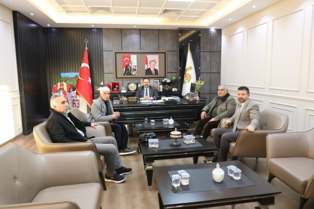 Kent Konseyi Üyelerinden Eş Başkan Serhat Dicle İnan’a Ziyaret