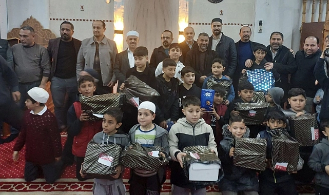 Gençler camilerde buluştu