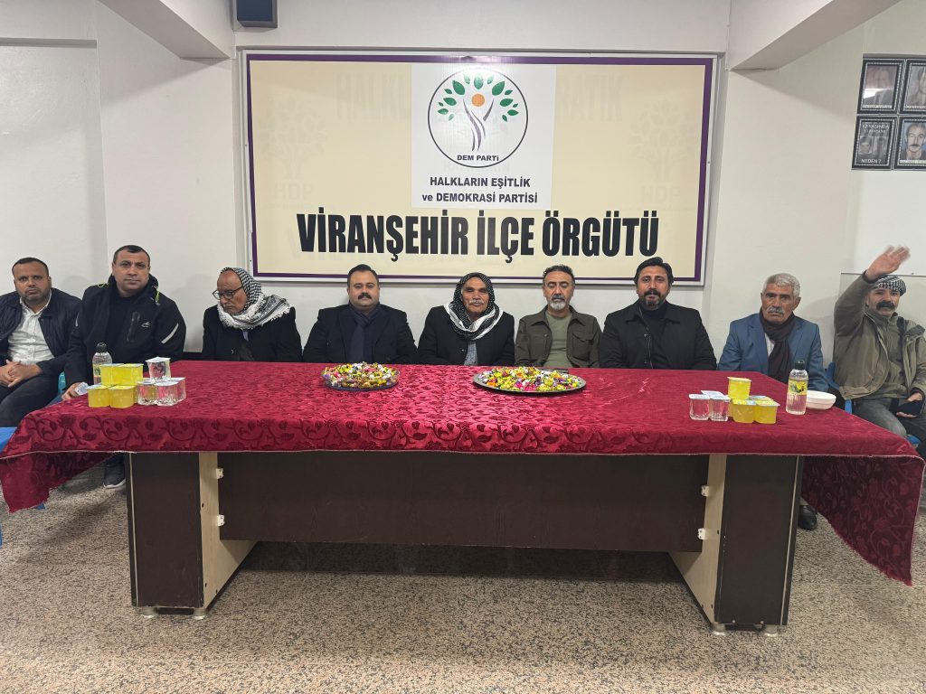 Viranşehir’de DEM Parti’den Bayramlaşma Programı Düzenledi.