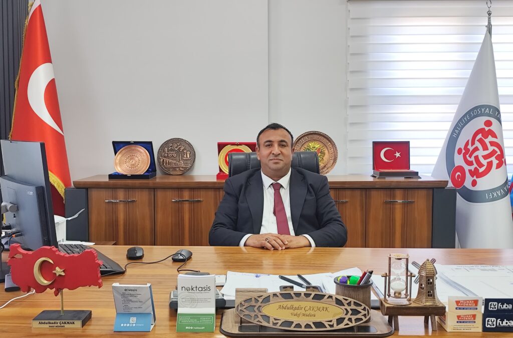 Abdulkadir Çakmak, 8 Mart Dünya Kadınlar Günü dolayısıyla bir mesaj yayımlayarak kadınların toplumdaki önemine dikkat çekti.