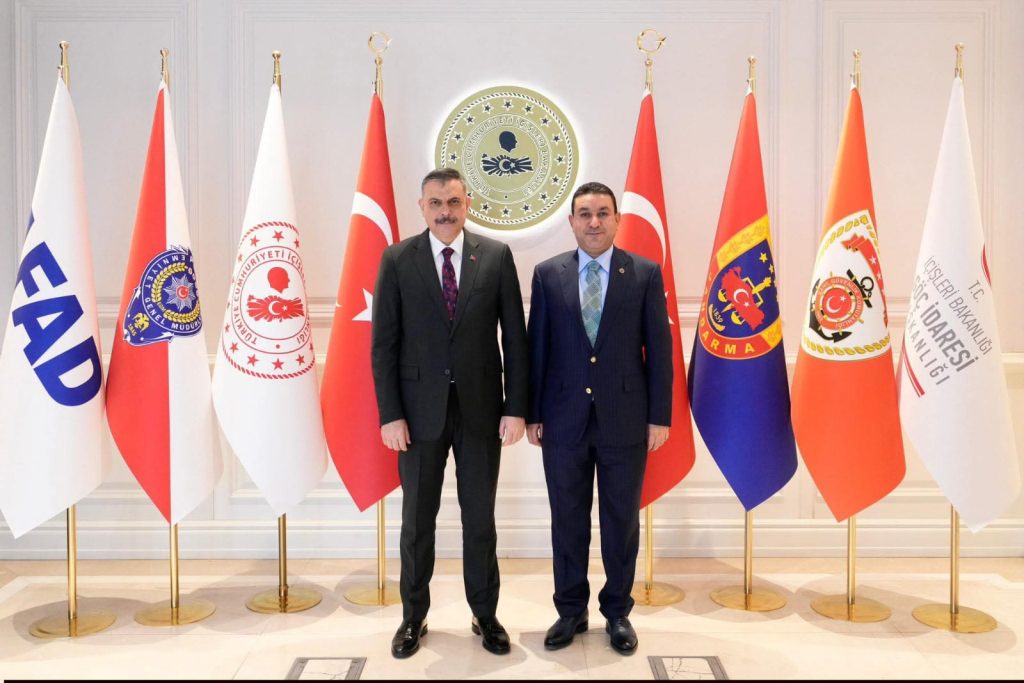BAŞKAN ÖZYAVUZ İÇİŞLERİ BAKANI MUSTAFA ÇİFTÇİ’Yİ ZİYARET ETTİ