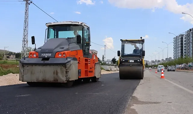 Büyükşehir Buluntu Hoca Bulvarı’nda Asfalt Atağını Sürdürüyor