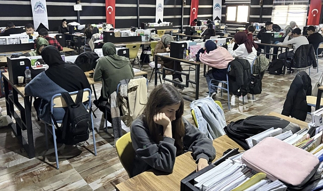 Eyyübiye’de gençlere eğitim desteği: Yoğun ilgi var!