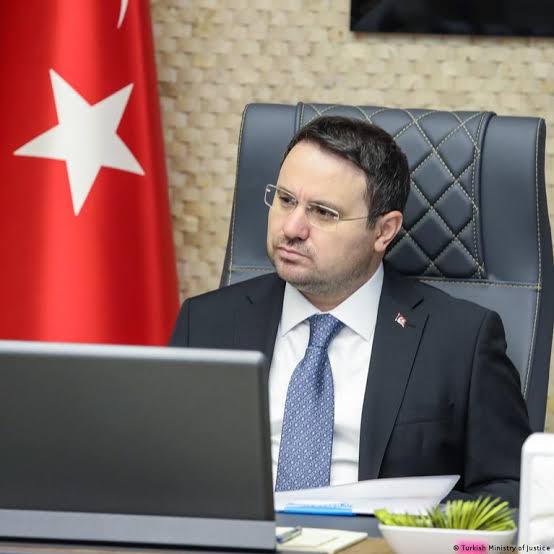 Bakan Gürlek’ten CHP’deki gelişmeyle ilgili açıklama!