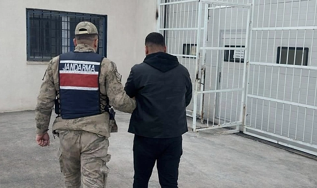 Şanlıurfa’da hırsızlık suçundan aranan şahıs yakalandı