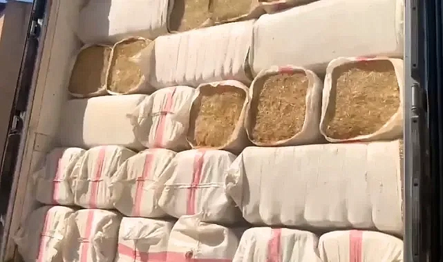 Urfa’da samanların arasından 40 bin paket çıktı!