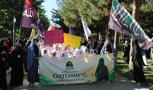 Şanlıurfa’da Anlamlı Buluşma: Genç Kızlar “Niyet Ettim Örtünmeye, Emrin Başım Üstüne” Dedi