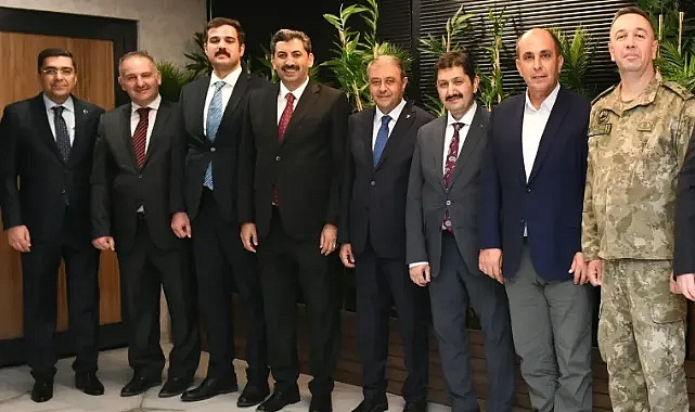 Şanlıurfa’dan ayrılan Çakmak ve Yakar için veda yemeği