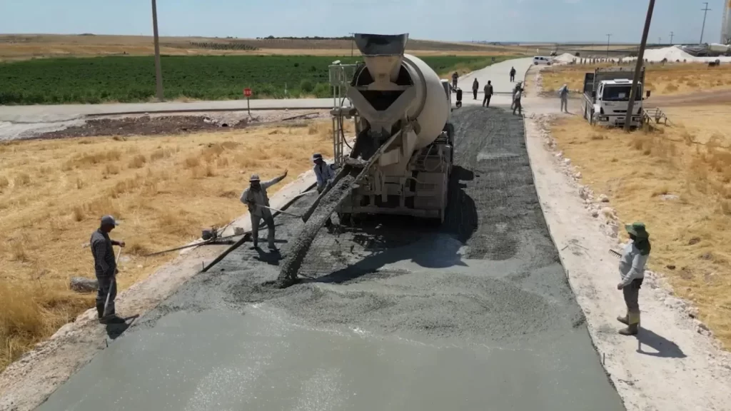 Şanlıurfa’da üç ilçeyi birbirine bağlayan yol tamamlandı!