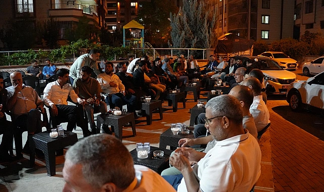 Kızılkaya’nın seçim ofisinde yoğun trafik: Ziyaretçi akını dikkat çekiyor