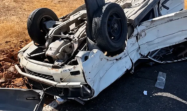 Şanlıurfa’nın ilçesinde otomobiller çarpıştı