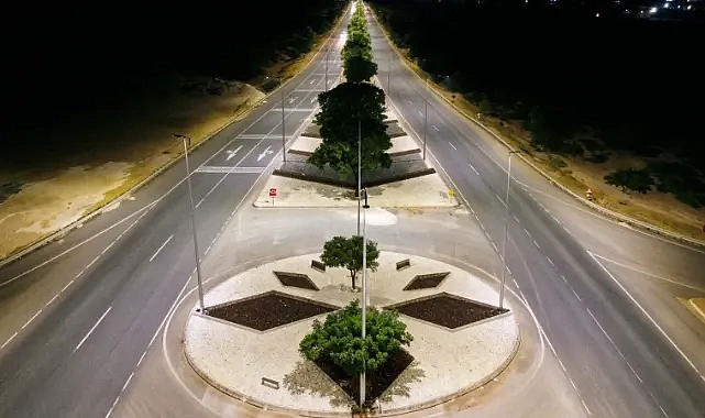 Dicle Elektrik’ten Şanlıurfa GAP Havalimanı yoluna aydınlatma yatırımı